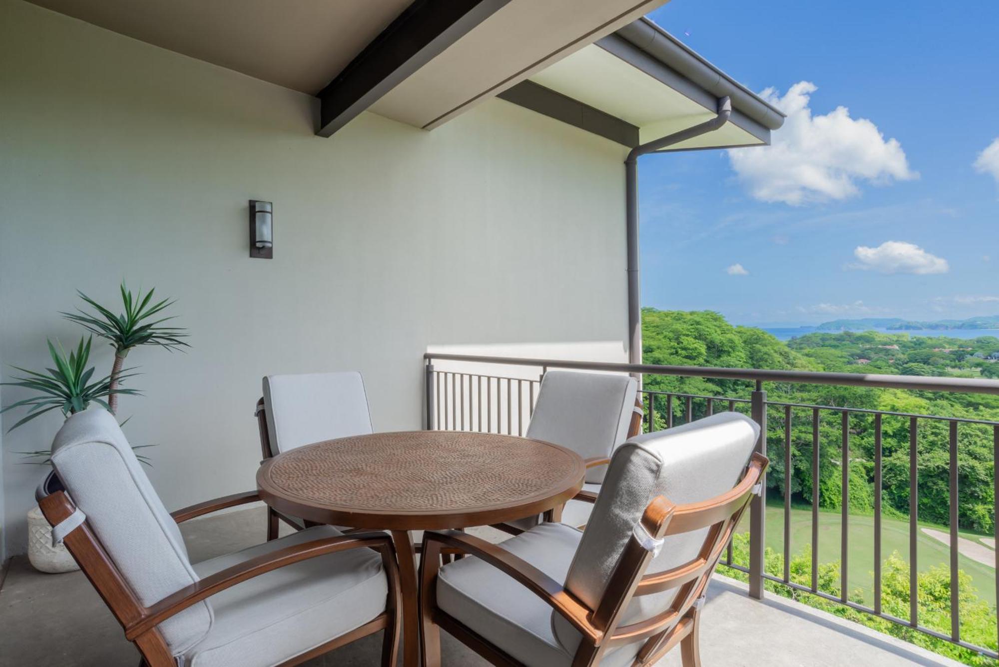 Roble Sabana 404 Luxury Apartment Adults Only - Reserva Conchal 플라야 콘찰 외부 사진