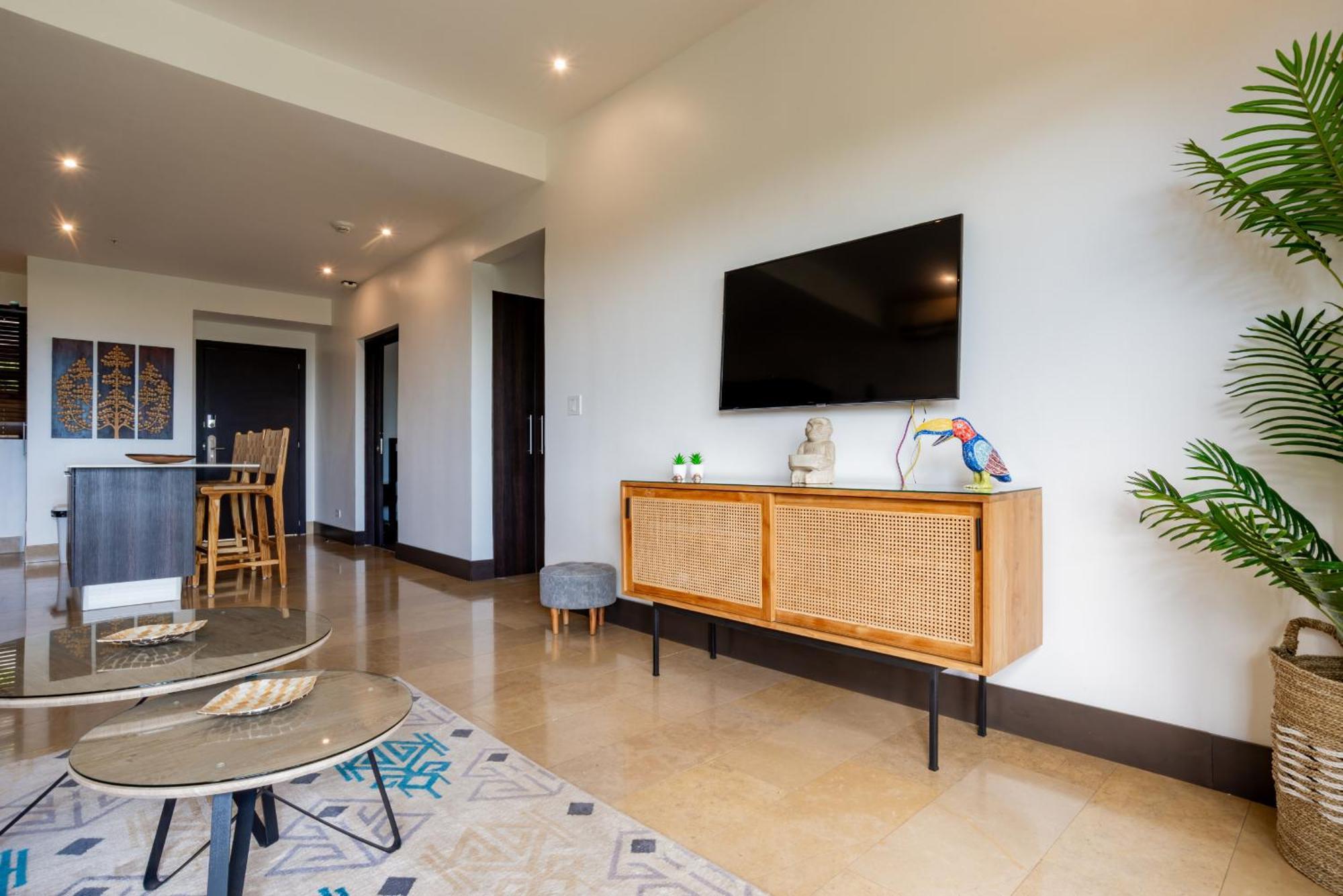 Roble Sabana 404 Luxury Apartment Adults Only - Reserva Conchal 플라야 콘찰 외부 사진